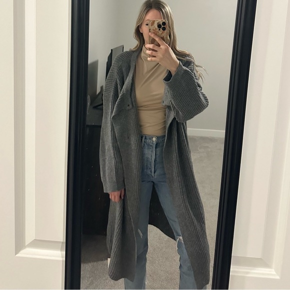 Commense Gray Cardigan - Picture 4 of 4